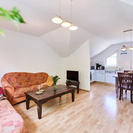 57 7, Lindenweg 1 G Appartement *