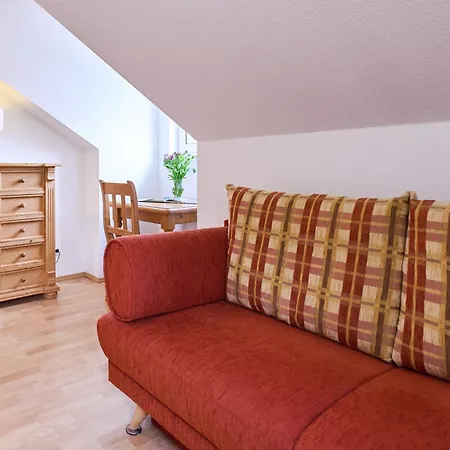 57 7, Lindenweg 1 G Karlshagen