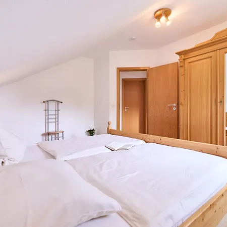 57 7, Lindenweg 1 G Appartement