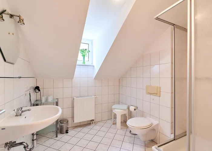 57 7, Lindenweg 1 G Karlshagen